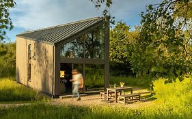 NEUGRAD - hochwertige Ferienhäuser im Nationalpark Eifel